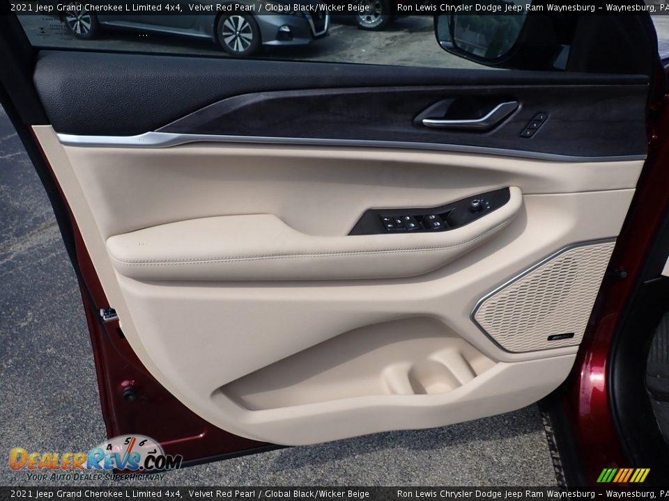 2021 Jeep Grand Cherokee L Limited 4x4 Velvet Red Pearl / Global Black/Wicker Beige Photo #15