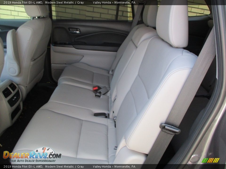 2019 Honda Pilot EX-L AWD Modern Steel Metallic / Gray Photo #12