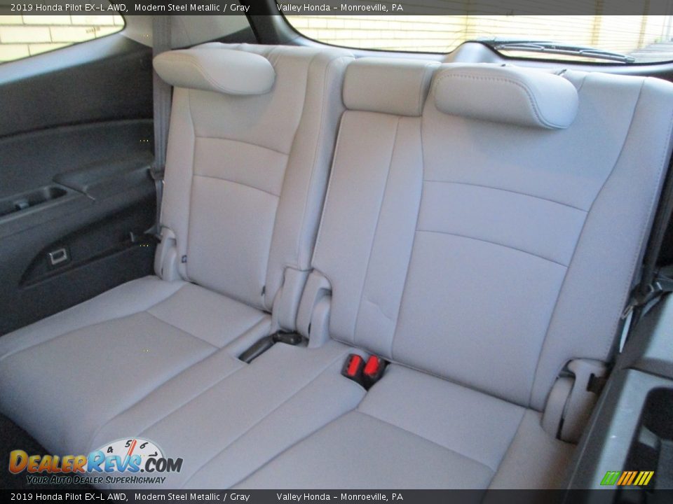 2019 Honda Pilot EX-L AWD Modern Steel Metallic / Gray Photo #13