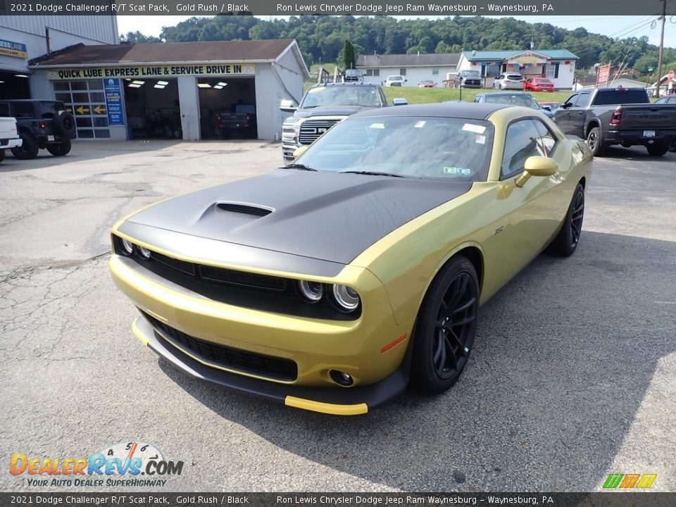 Gold Rush 2021 Dodge Challenger R/T Scat Pack Photo #1