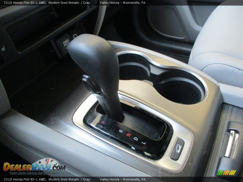 2019 Honda Pilot EX-L AWD Modern Steel Metallic / Gray Photo #18