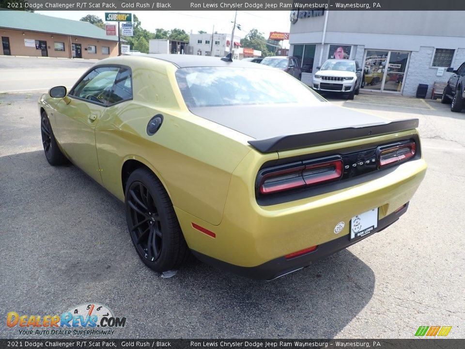 2021 Dodge Challenger R/T Scat Pack Gold Rush / Black Photo #3