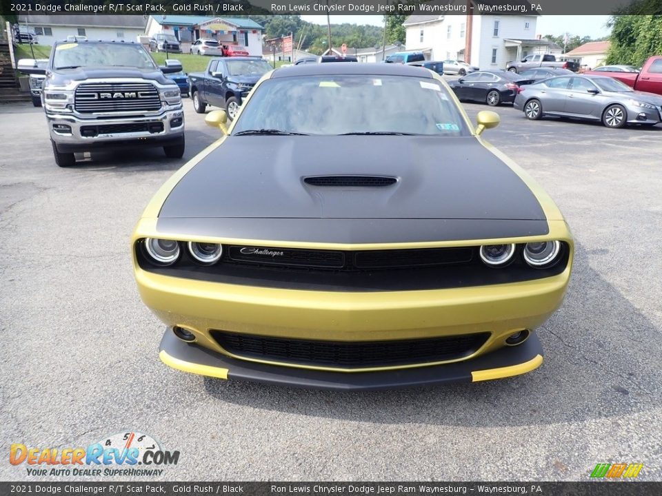 2021 Dodge Challenger R/T Scat Pack Gold Rush / Black Photo #8