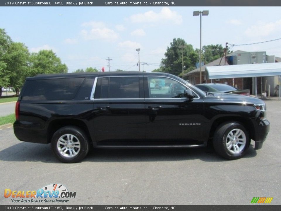 2019 Chevrolet Suburban LT 4WD Black / Jet Black Photo #11