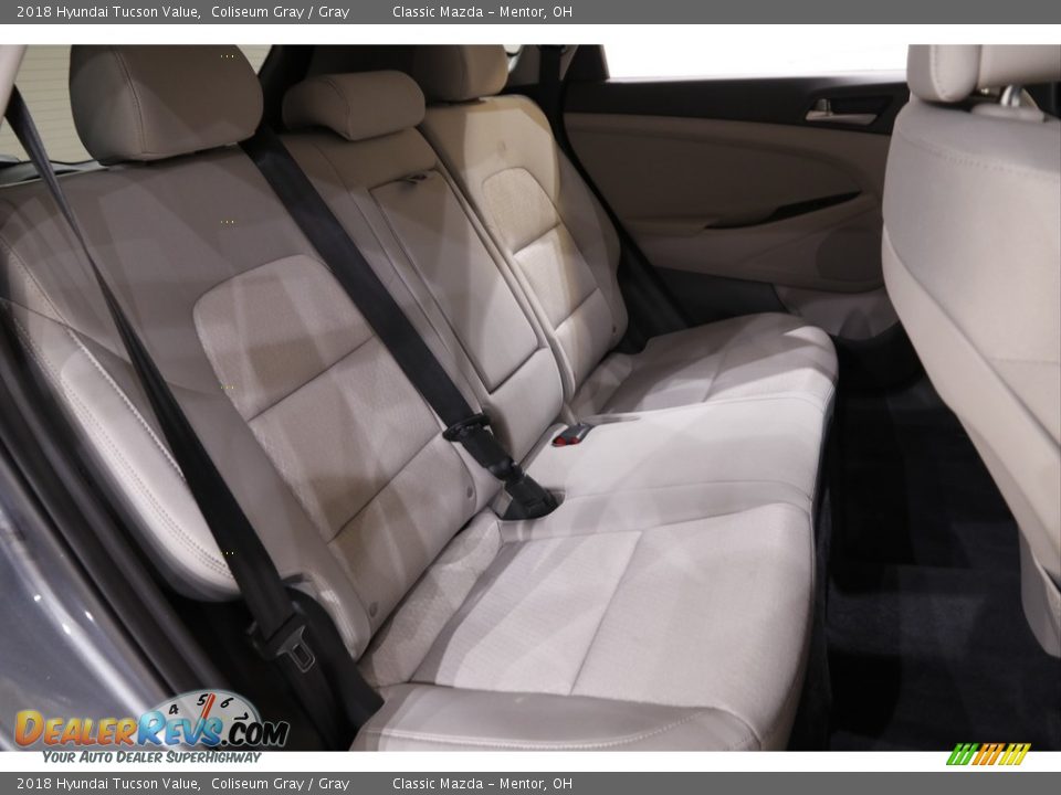 2018 Hyundai Tucson Value Coliseum Gray / Gray Photo #15