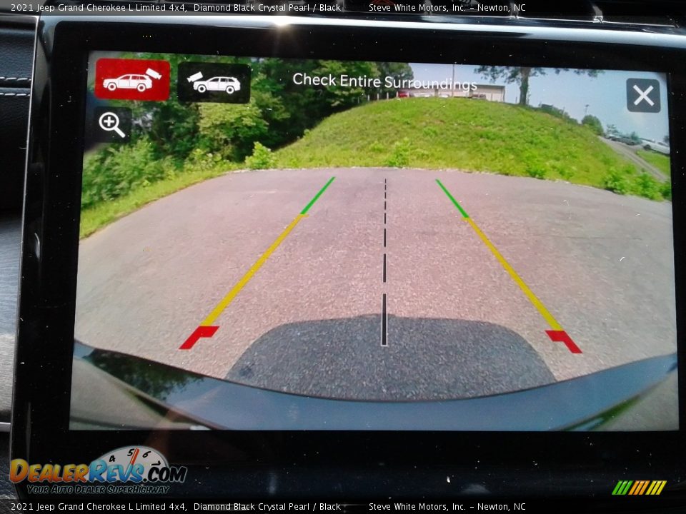2021 Jeep Grand Cherokee L Limited 4x4 Diamond Black Crystal Pearl / Black Photo #24