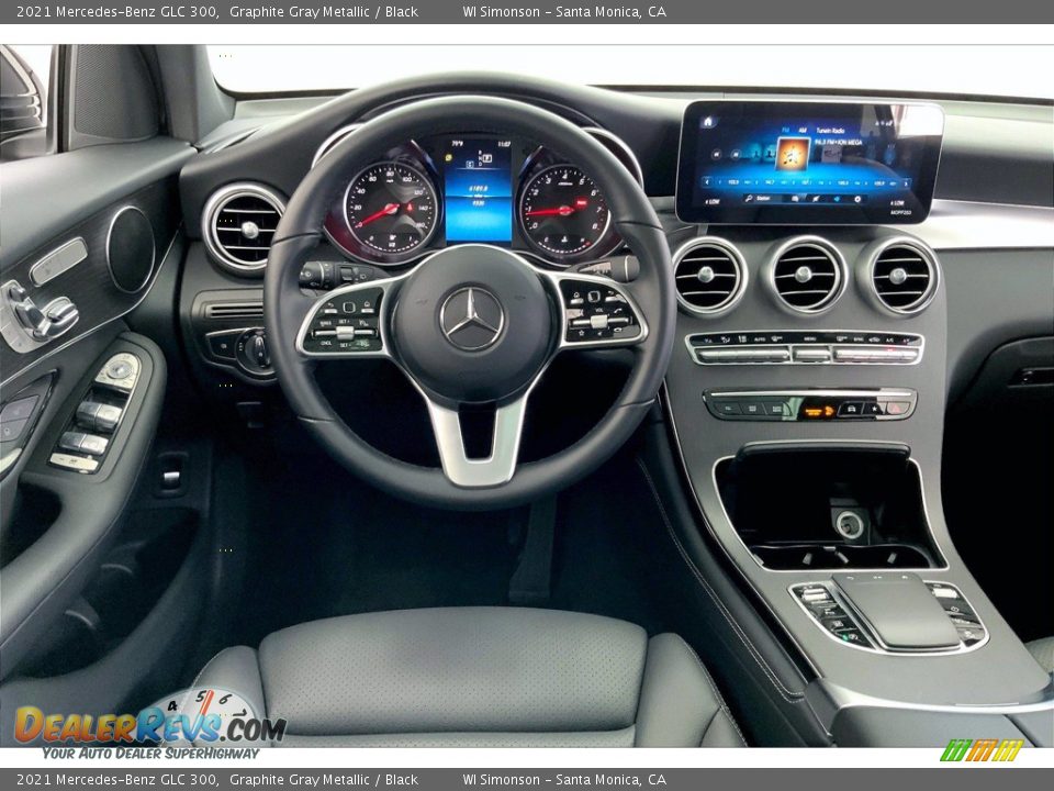 Dashboard of 2021 Mercedes-Benz GLC 300 Photo #4