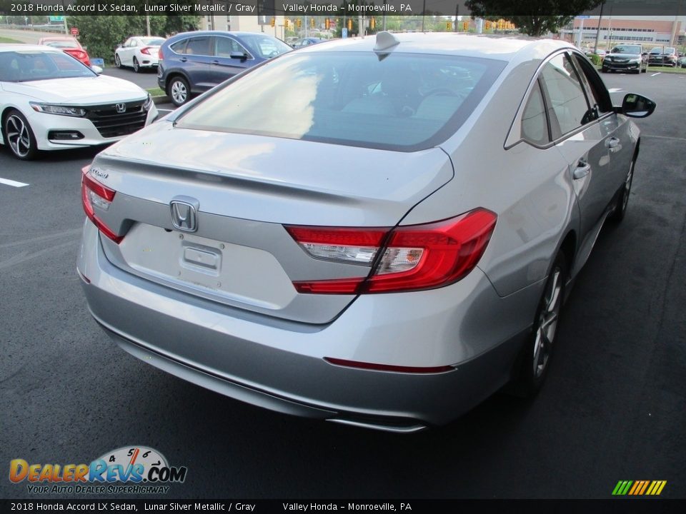 2018 Honda Accord LX Sedan Lunar Silver Metallic / Gray Photo #5