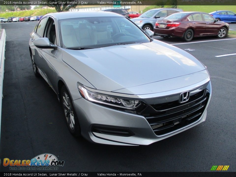 2018 Honda Accord LX Sedan Lunar Silver Metallic / Gray Photo #7