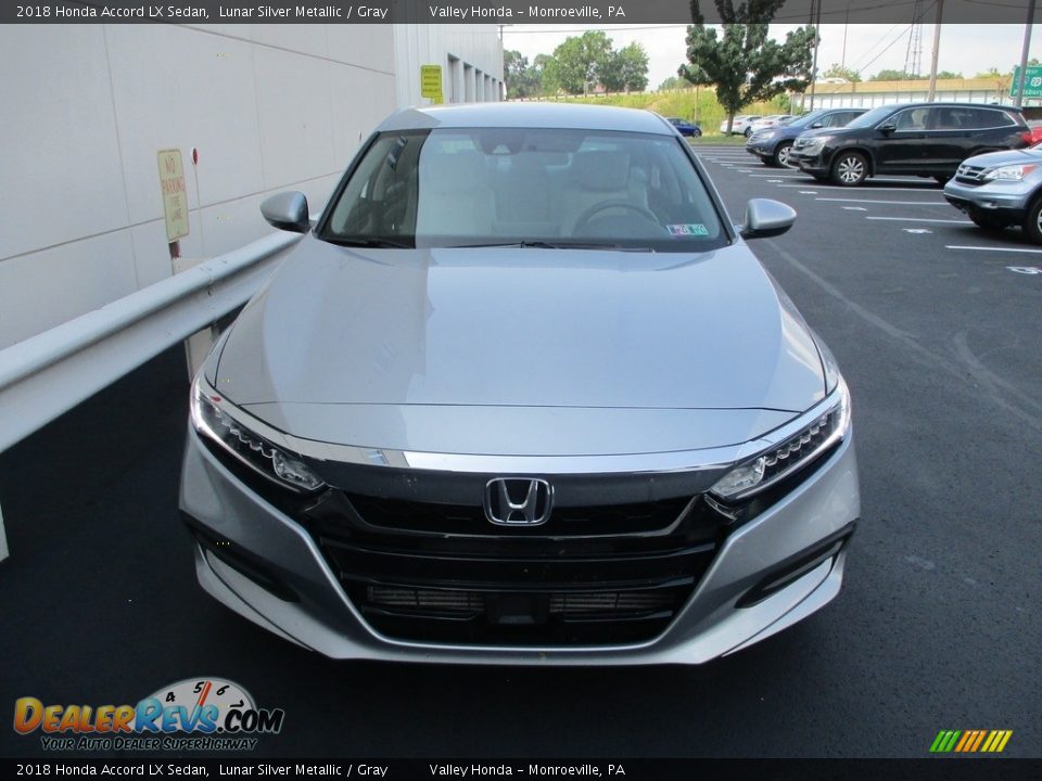 2018 Honda Accord LX Sedan Lunar Silver Metallic / Gray Photo #8