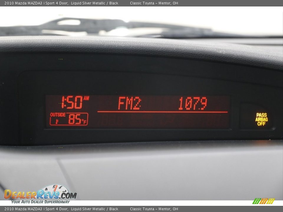 2010 Mazda MAZDA3 i Sport 4 Door Liquid Silver Metallic / Black Photo #11
