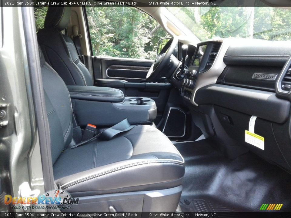2021 Ram 3500 Laramie Crew Cab 4x4 Chassis Olive Green Pearl / Black Photo #17