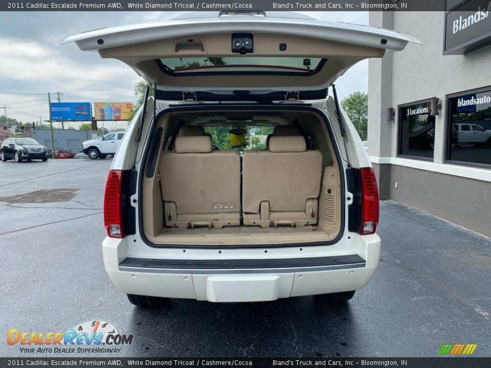 2011 Cadillac Escalade Premium AWD White Diamond Tricoat / Cashmere/Cocoa Photo #8