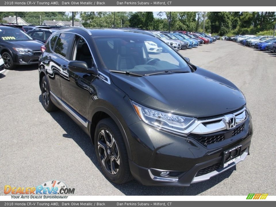 Front 3/4 View of 2018 Honda CR-V Touring AWD Photo #3