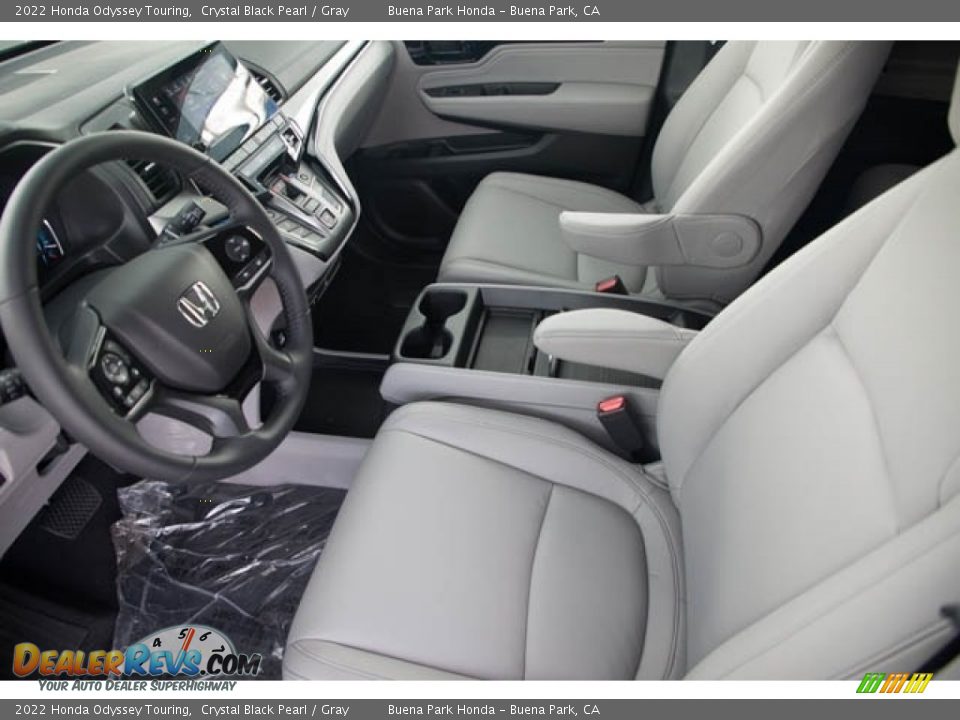Front Seat of 2022 Honda Odyssey Touring Photo #13