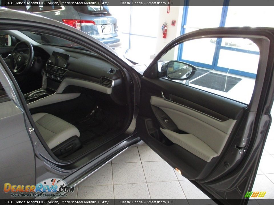 2018 Honda Accord EX-L Sedan Modern Steel Metallic / Gray Photo #16