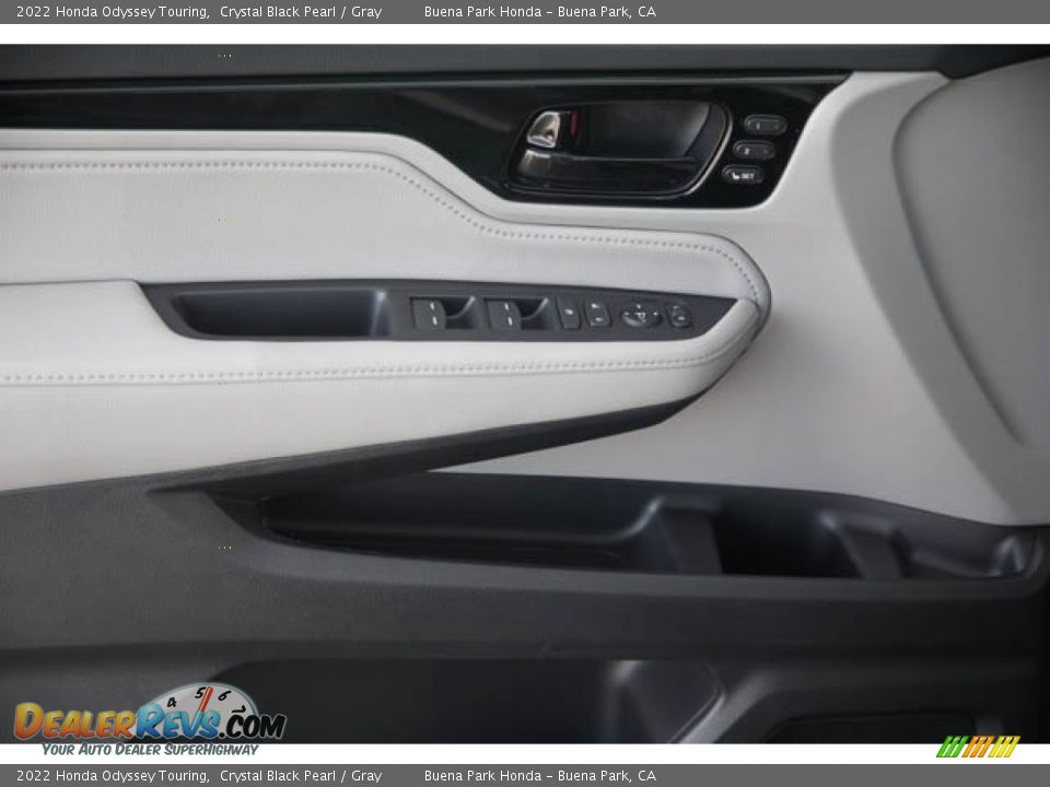 2022 Honda Odyssey Touring Crystal Black Pearl / Gray Photo #36