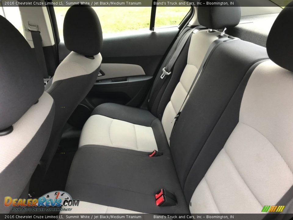 2016 Chevrolet Cruze Limited LS Summit White / Jet Black/Medium Titanium Photo #22