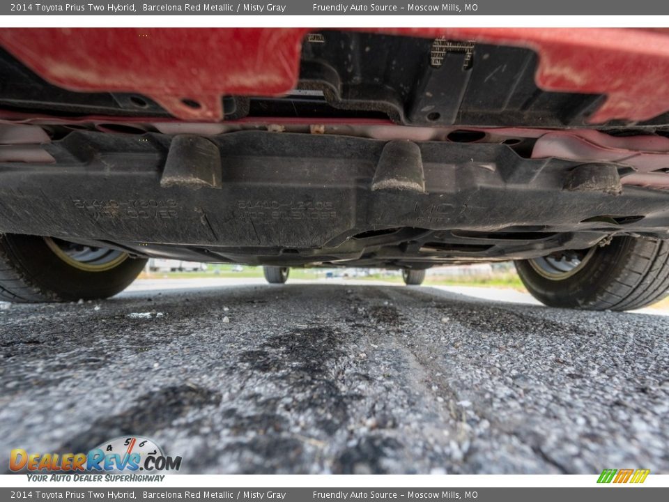 2014 Toyota Prius Two Hybrid Barcelona Red Metallic / Misty Gray Photo #10