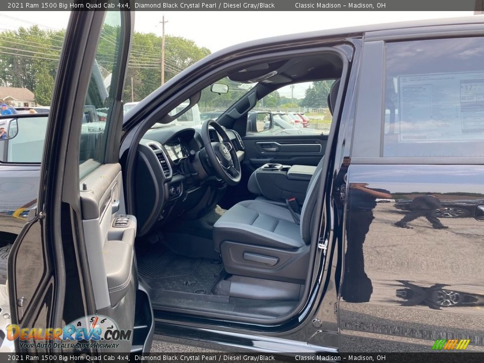 2021 Ram 1500 Big Horn Quad Cab 4x4 Diamond Black Crystal Pearl / Diesel Gray/Black Photo #2