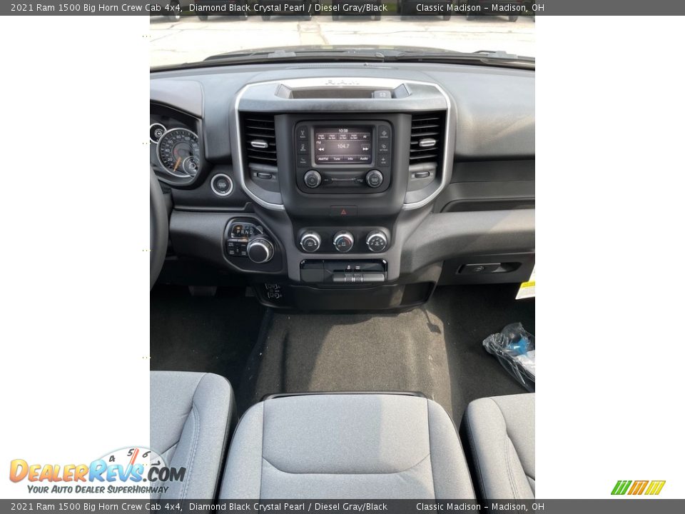 2021 Ram 1500 Big Horn Crew Cab 4x4 Diamond Black Crystal Pearl / Diesel Gray/Black Photo #6
