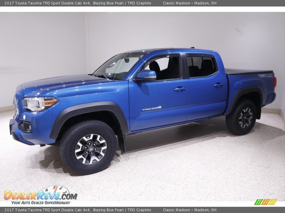 2017 Toyota Tacoma TRD Sport Double Cab 4x4 Blazing Blue Pearl / TRD Graphite Photo #3