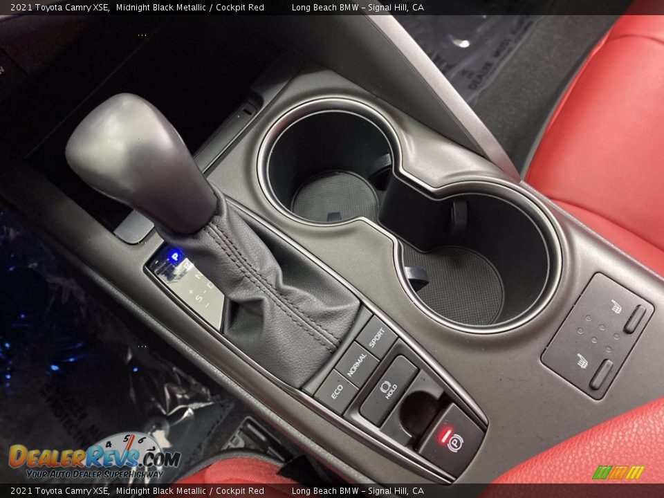 2021 Toyota Camry XSE Shifter Photo #28