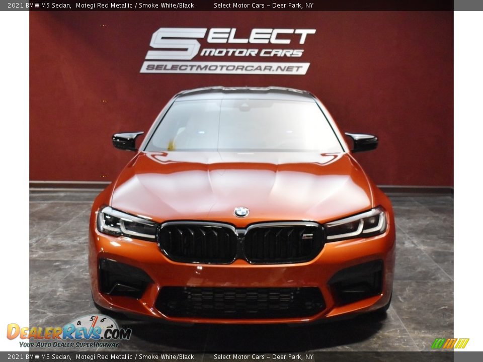 2021 BMW M5 Sedan Motegi Red Metallic / Smoke White/Black Photo #2