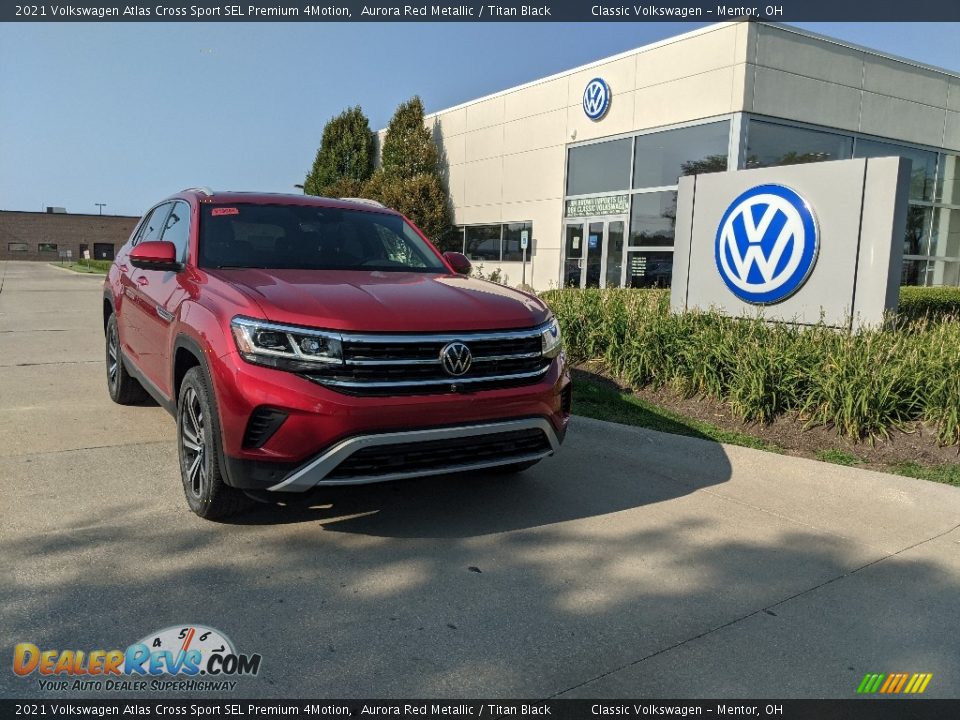 Front 3/4 View of 2021 Volkswagen Atlas Cross Sport SEL Premium 4Motion Photo #1