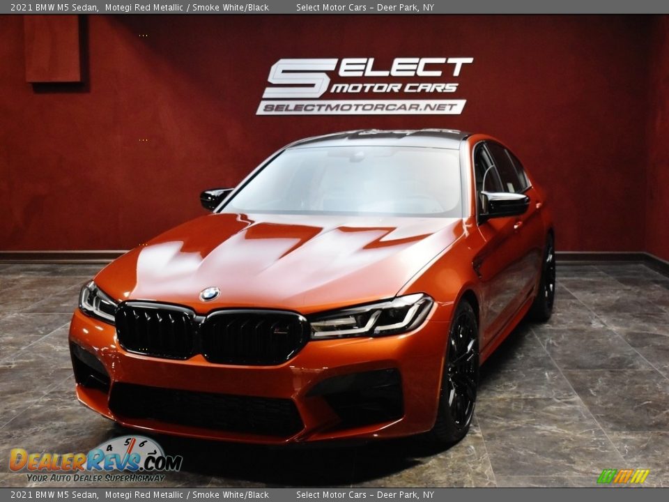 2021 BMW M5 Sedan Motegi Red Metallic / Smoke White/Black Photo #6