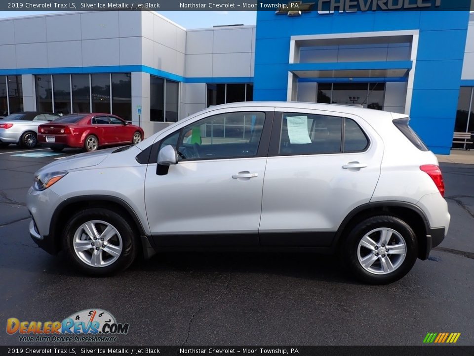 2019 Chevrolet Trax LS Silver Ice Metallic / Jet Black Photo #3