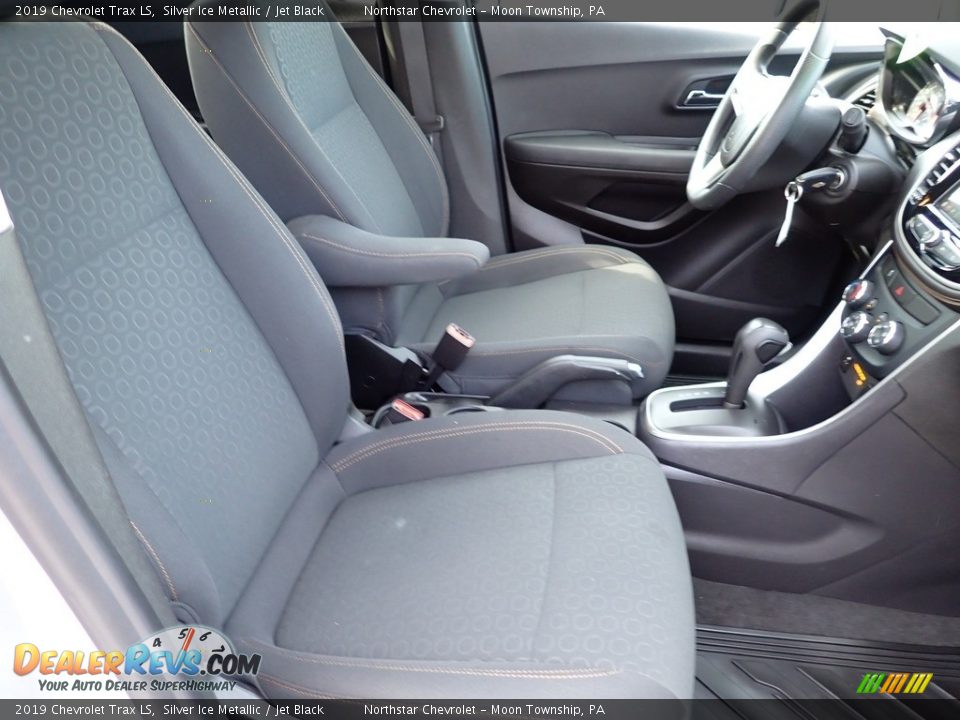 2019 Chevrolet Trax LS Silver Ice Metallic / Jet Black Photo #15