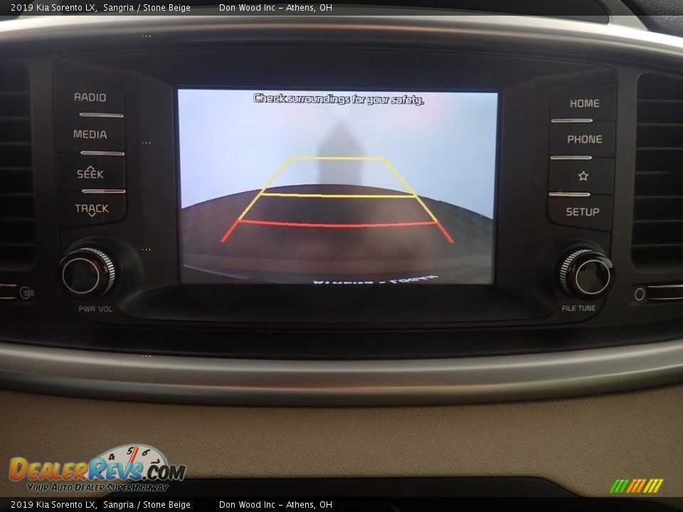 2019 Kia Sorento LX Sangria / Stone Beige Photo #2