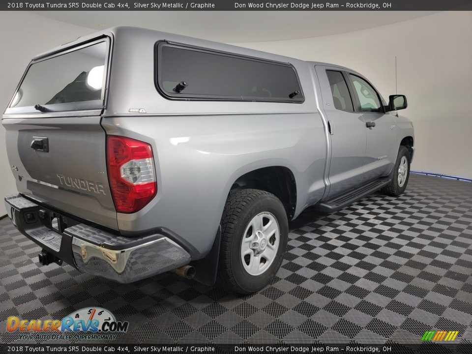 2018 Toyota Tundra SR5 Double Cab 4x4 Silver Sky Metallic / Graphite Photo #9