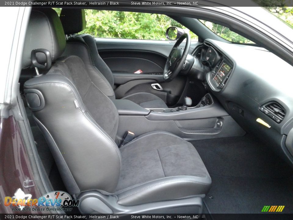 Black Interior - 2021 Dodge Challenger R/T Scat Pack Shaker Photo #15
