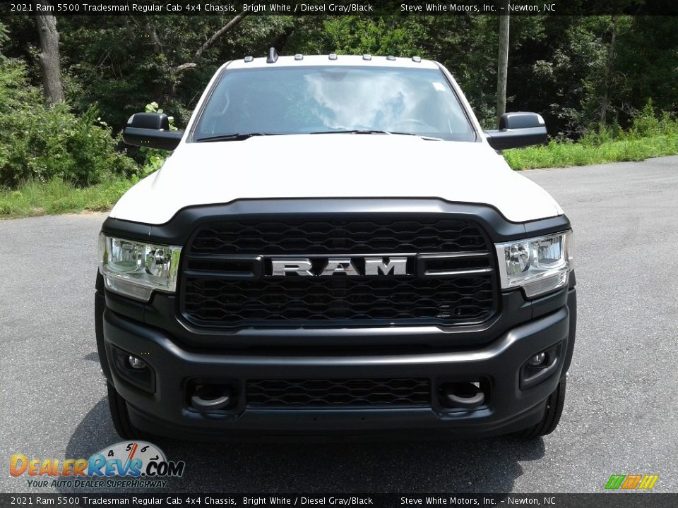 2021 Ram 5500 Tradesman Regular Cab 4x4 Chassis Bright White / Diesel Gray/Black Photo #3