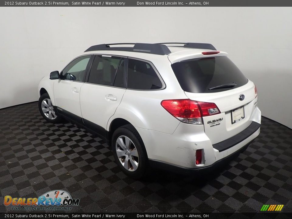 2012 Subaru Outback 2.5i Premium Satin White Pearl / Warm Ivory Photo #11