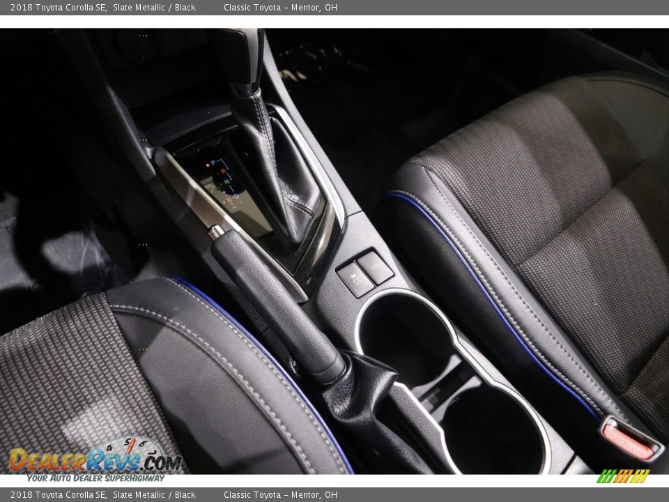 2018 Toyota Corolla SE Slate Metallic / Black Photo #12