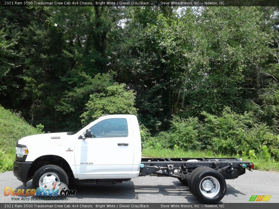 2021 Ram 3500 Tradesman Crew Cab 4x4 Chassis Bright White / Diesel Gray/Black Photo #1