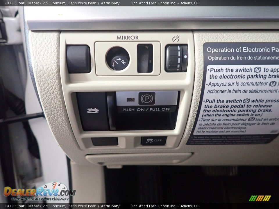 2012 Subaru Outback 2.5i Premium Satin White Pearl / Warm Ivory Photo #30