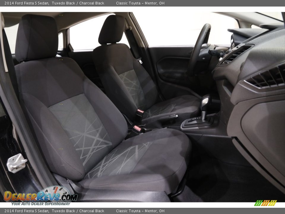 2014 Ford Fiesta S Sedan Tuxedo Black / Charcoal Black Photo #14
