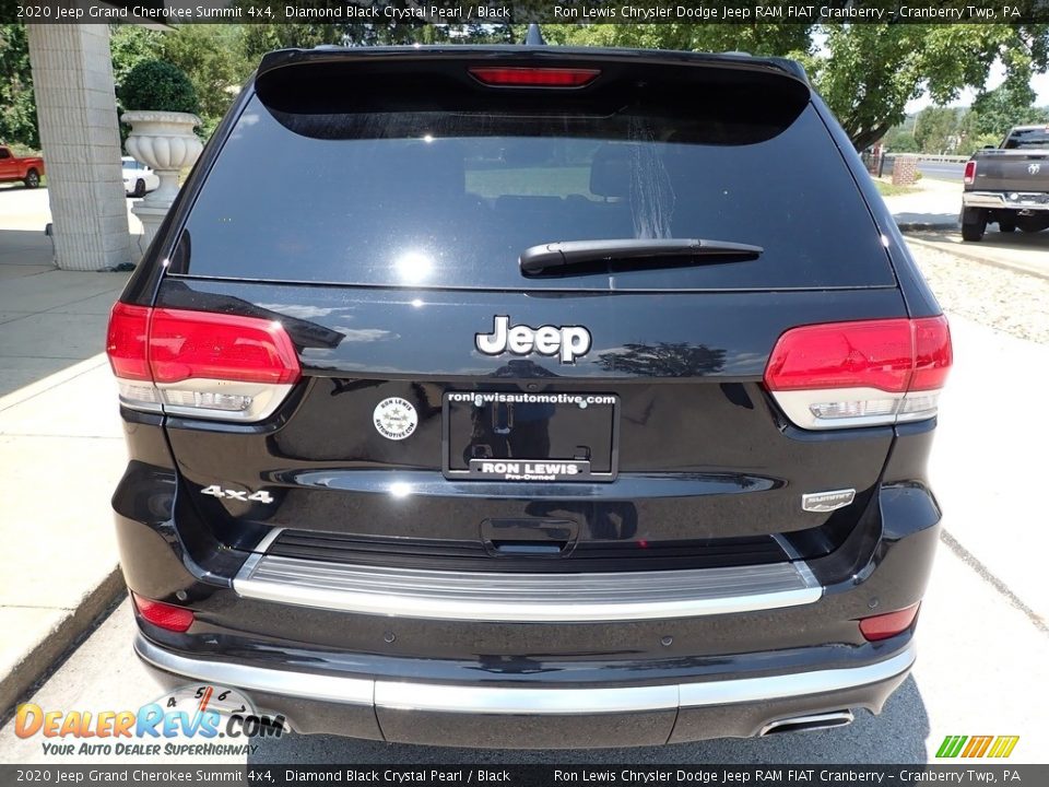 2020 Jeep Grand Cherokee Summit 4x4 Diamond Black Crystal Pearl / Black Photo #3