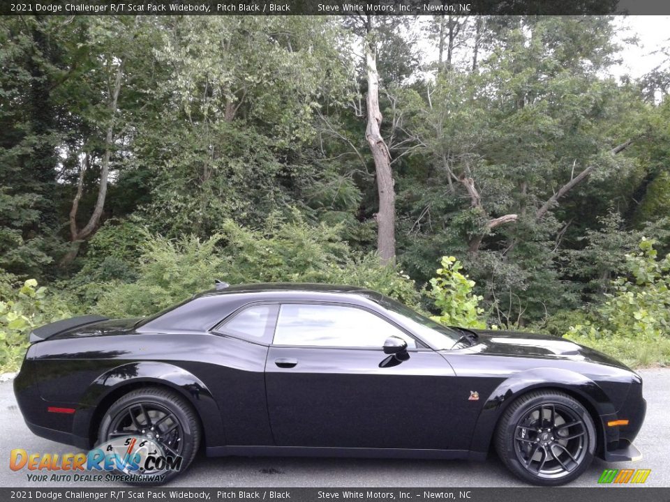 Pitch Black 2021 Dodge Challenger R/T Scat Pack Widebody Photo #5