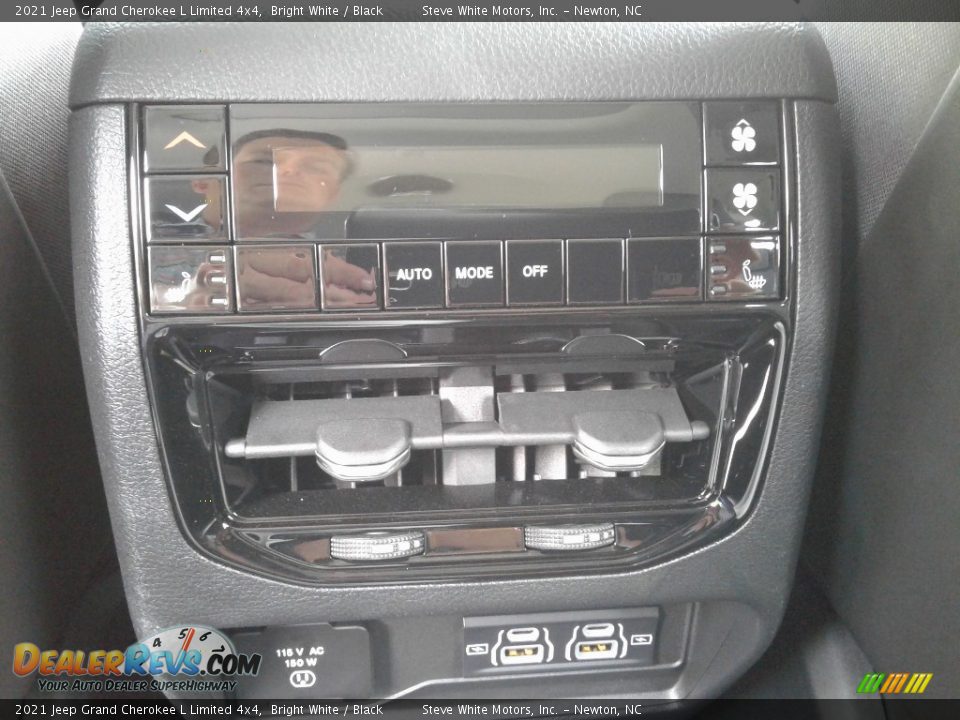 2021 Jeep Grand Cherokee L Limited 4x4 Bright White / Black Photo #16