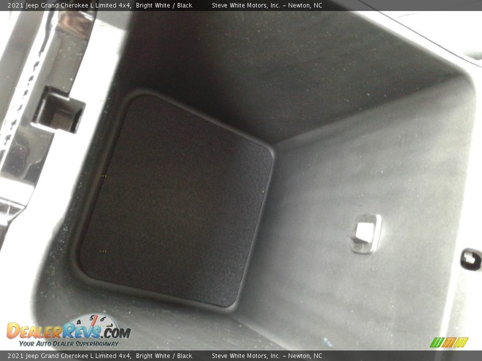 2021 Jeep Grand Cherokee L Limited 4x4 Bright White / Black Photo #31