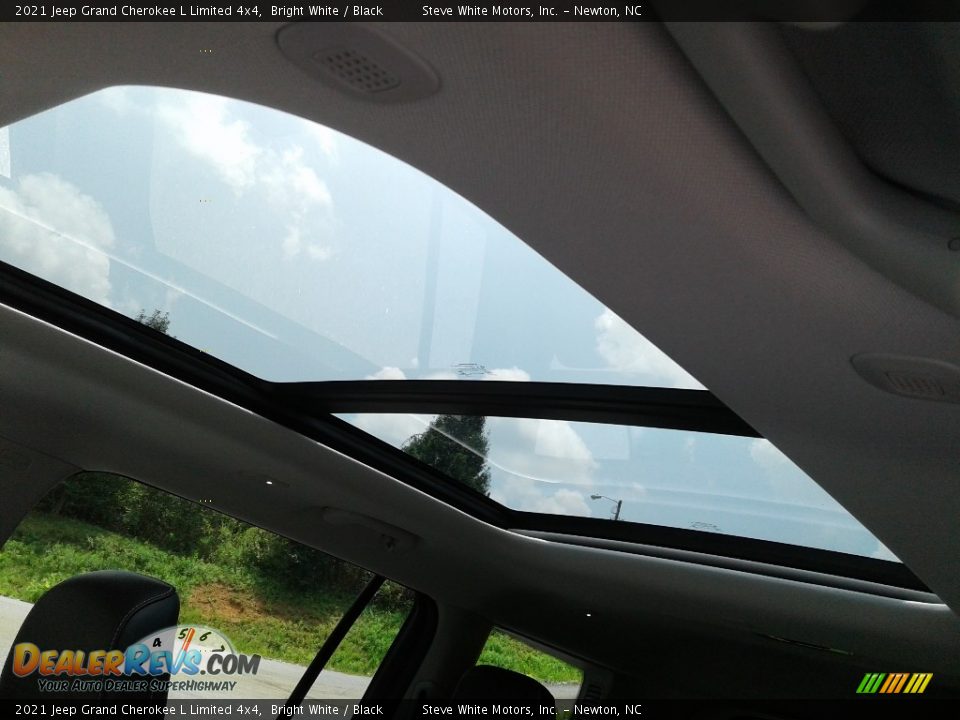 2021 Jeep Grand Cherokee L Limited 4x4 Bright White / Black Photo #33