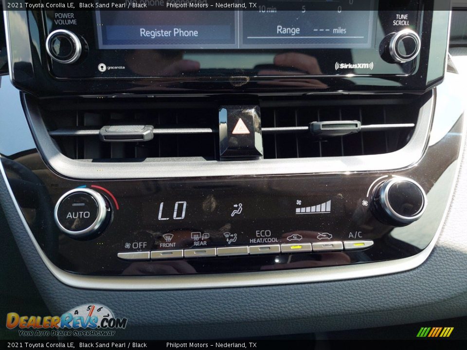 2021 Toyota Corolla LE Black Sand Pearl / Black Photo #18