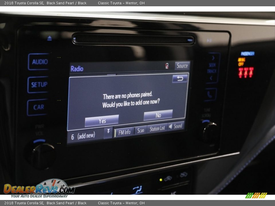 2018 Toyota Corolla SE Black Sand Pearl / Black Photo #11