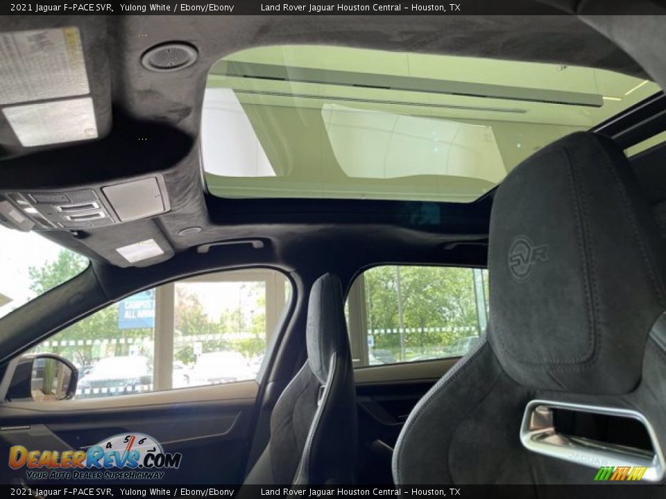 Sunroof of 2021 Jaguar F-PACE SVR Photo #22