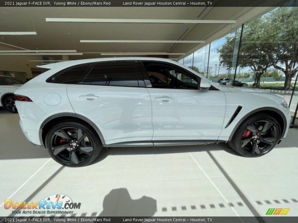 2021 Jaguar F-PACE SVR Yulong White / Ebony/Mars Red Photo #11